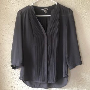 H&M long sleeve gray blouse, pleated front detail